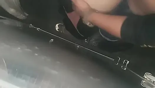 Samael masukin kontolnya ke dalam pantat eva sampai dia crot di dalam
