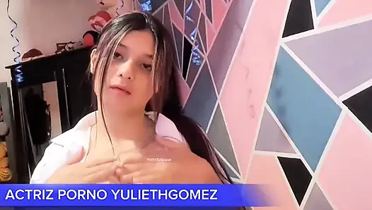 Gadis nakal ini datang untuk memprovokasiku dengan gaun pendek tanpa celana dalam, pantatnya dientot habis-habisan sampai crot di dalam