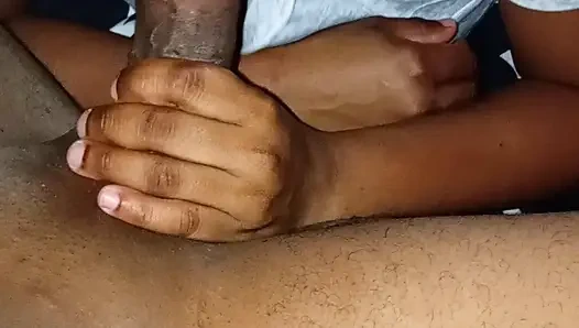 Arkadaşım dünyanın en iyisi ama çok utangaç