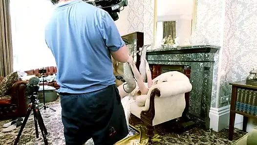 За Кулисами: Межрасовый Анал С Большим Черным Членом - Зияющий Дневник