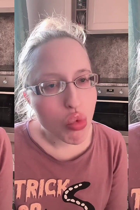 Asmr Huge Bubble Gum Sound Effects Listen in Headphones