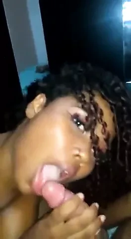 Puta da bahia mama e fode