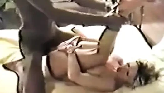 Cuckold milf - istri yang selingkuh