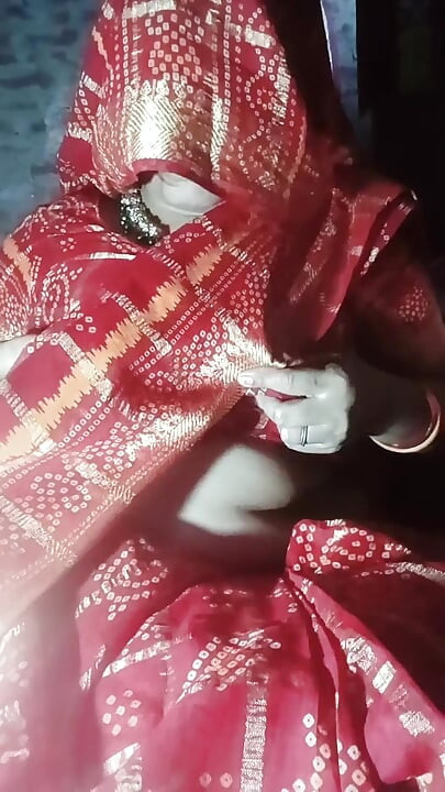 Gaavn ki bhabhi ki jism ki garmi