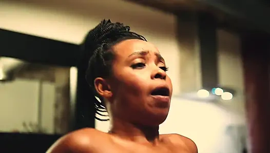 Nuru masajı ve sikiş