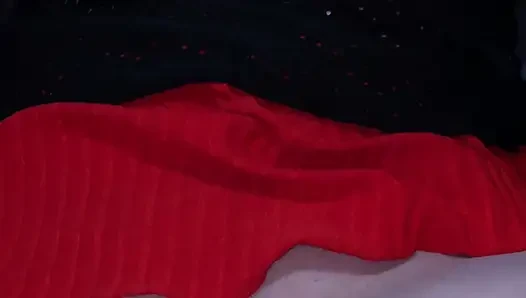 Kız arkadaşımın ayakları, tabanları, vajinası ve göğüsleri