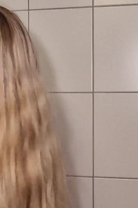Squirting in the Shower