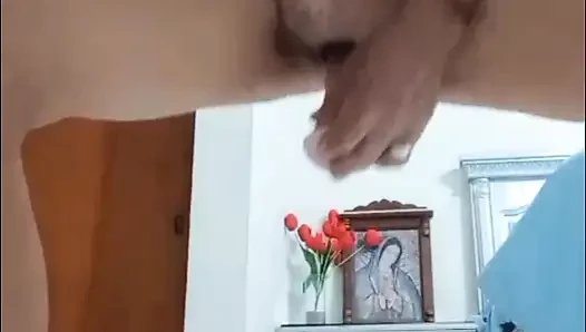 I'm coming with my toy