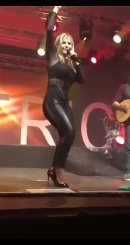 Beatrice Egli shows her ass on stage