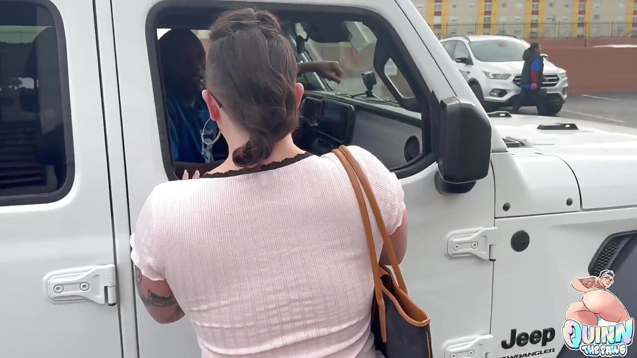 Quinn Marie Seduces Taxi Driver Cory Strokes
