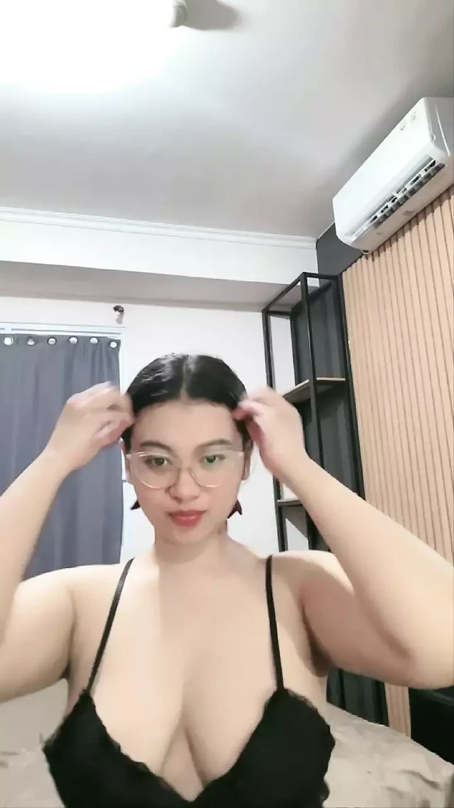 Auntie teased her nipples