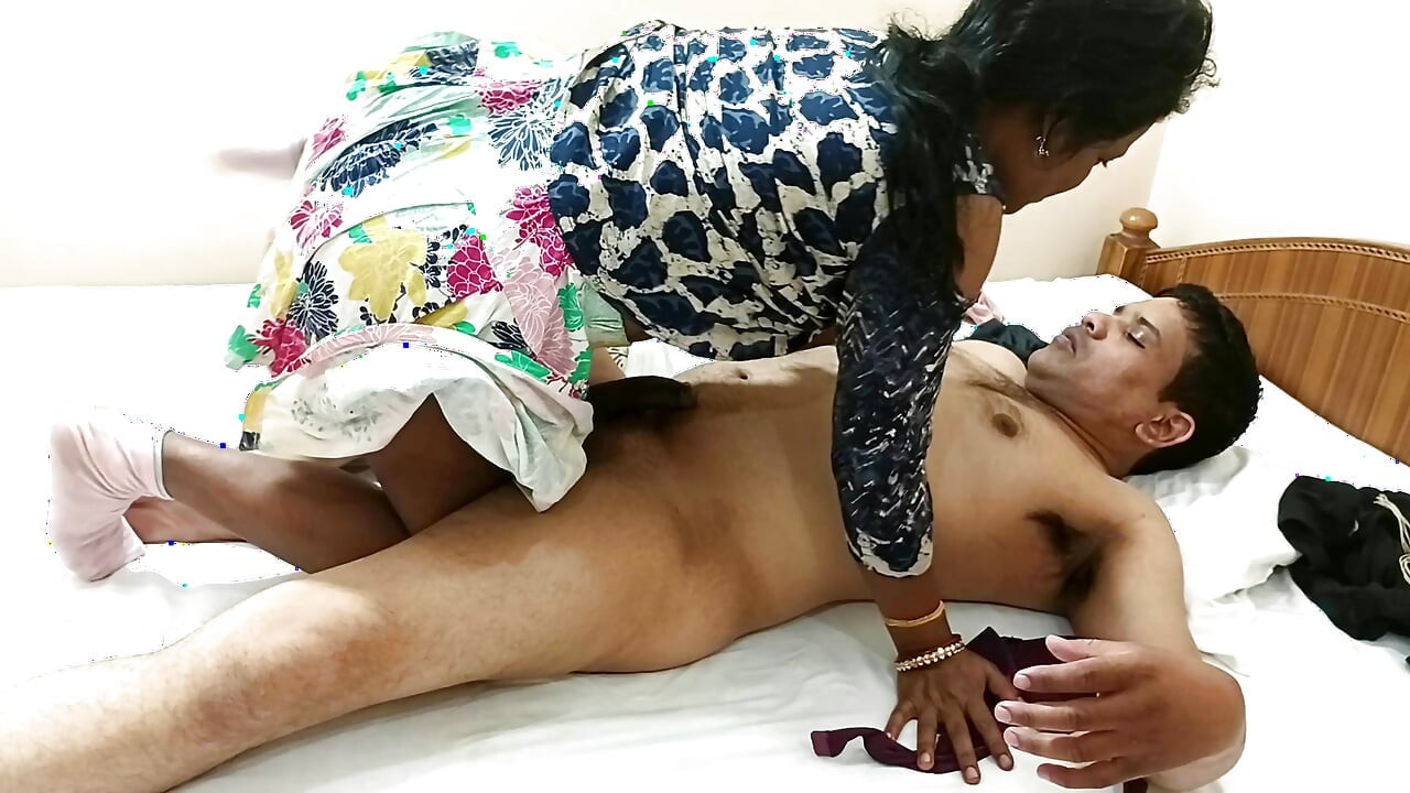 Indian Married IT Professor Anita Deepthroat Blowjobs Full Masti Hardcore Squirting Sex with Colleague