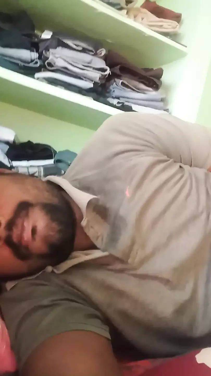 C'est ma première vidéo. Narendra