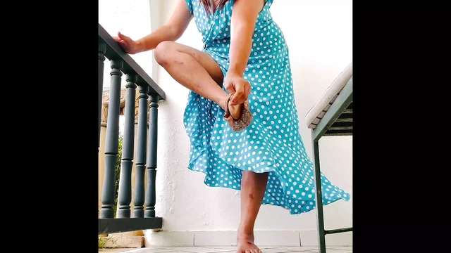Wetting My Panties and Cumming Over My Feet