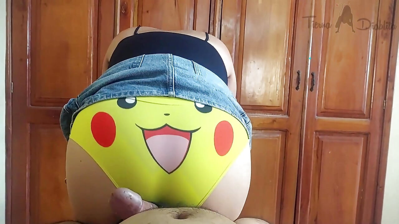 POV: the Otaku Girl Put Her Ass on My Cock and Squeezed It Until I Was Dry