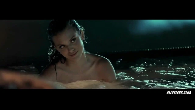 AnnaLynne McCord in Gutshot Straight