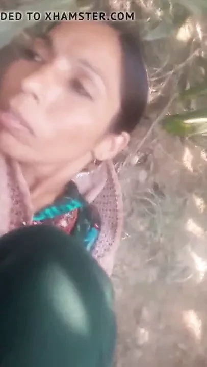 Desi hot