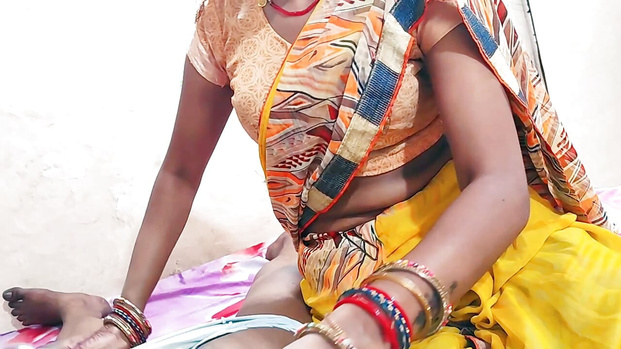 Mera Padosi step sis ke sath Mera room per fuck in Indian village in Hindi audio