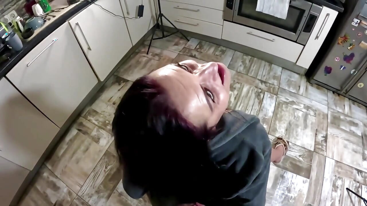 Bathrobe MILF Hair Drying and Brushing Blowjob with Cum in My Hair