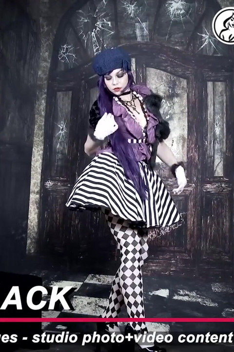 386-Backstage photoshoot Rebeka Black - Adult