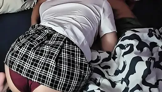 Pinay student zierliche junge enge muschi Motel KTV themenig schneller fick nach dem unterricht teil 1