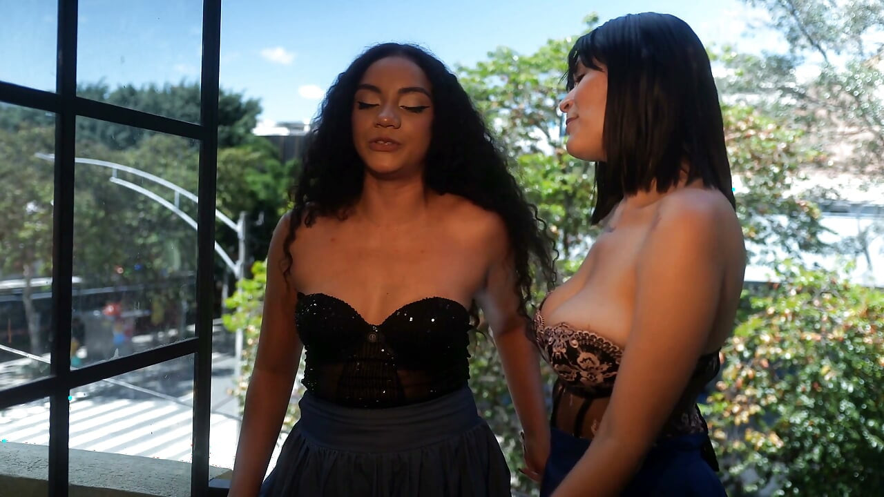 Hot Lesbian Sex with My Best Friend