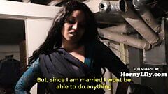 Dona de casa indiana entediada implora por três (subs ingleses)