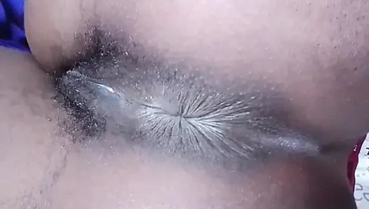 Berbaring hot anal kontraksi permintaan penggemar