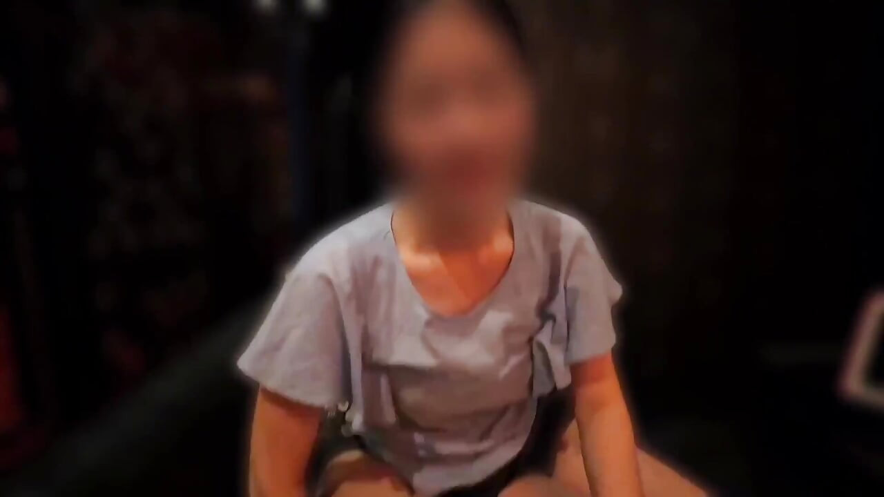 【having Sex with My Close Female Friend at Karaoke】