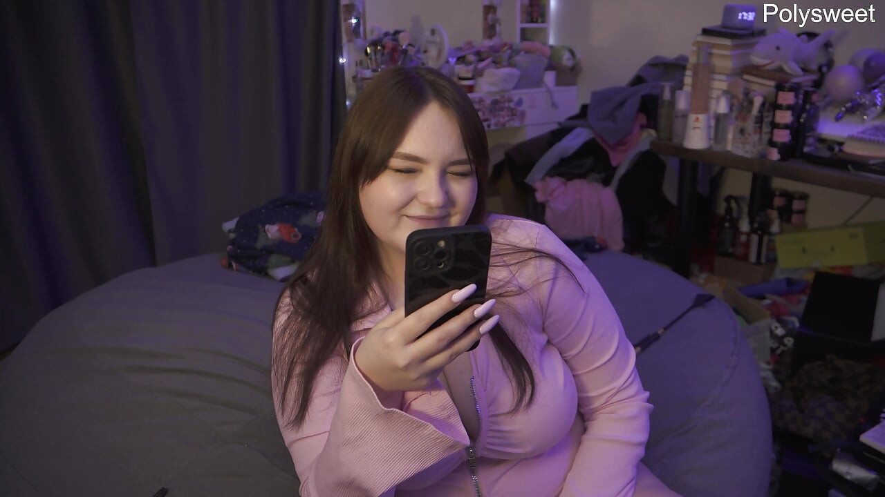 História pornô Feminização de um marido - se transformando em uma maricas (1I2) RUS