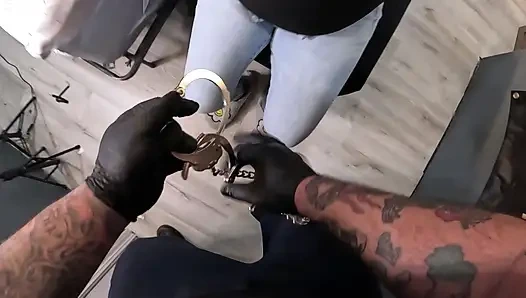 Pantat besar ditangkap persetubuh anal