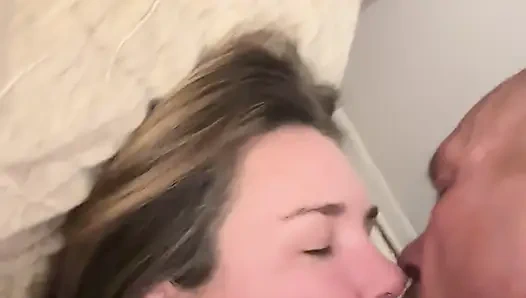 Ngentot tunangan cantik alami