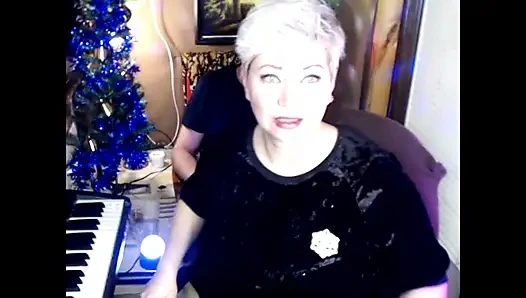 Mature married webcam couple entertains young people on their own balcony .!. ))