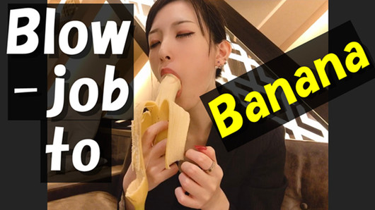 Blowjob zu Banane, um das Kondom anzuziehen! Japanischer Amateur-Handjob.