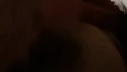 Видео, разбрызгивающееся у окна