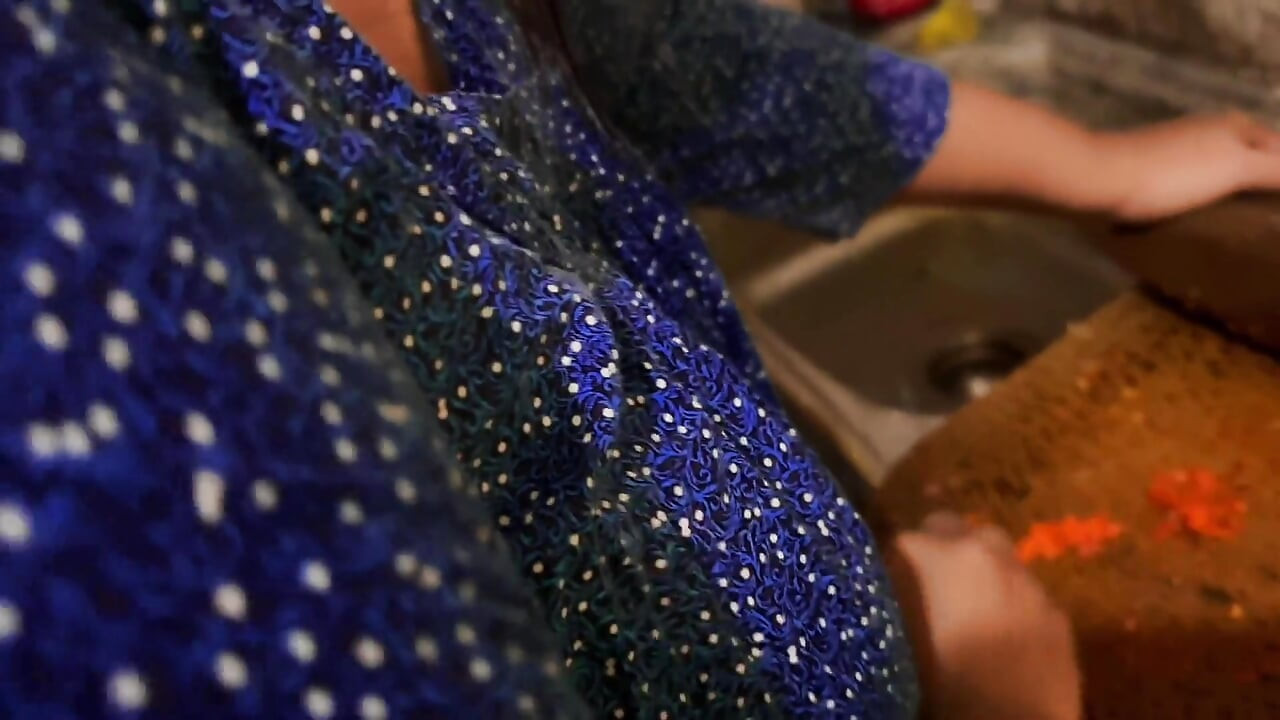 MILF Hot Aunty in Kitchen, She Was Horny When Cocking, I See Her Huge Tits & Big Ass & Start Handjob