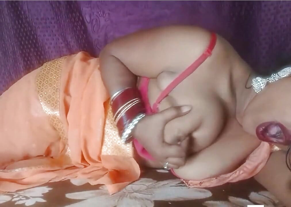 สาวอินเดียคนสวยวิดีโอเย็ดวิดีโอเย็ด วิดีโอเย็ด Mms ไวรัล วิดีโอ XXX