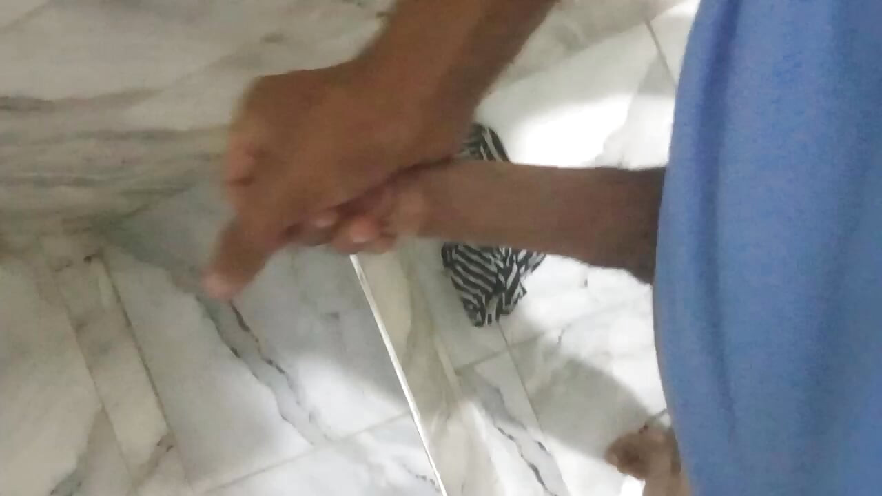 I'm masturbating.