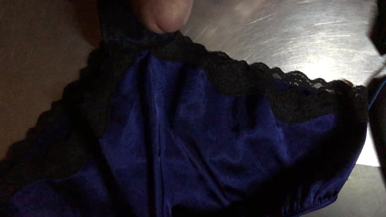 カミングパンティー