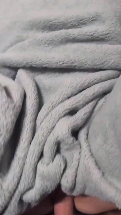 misionářský pov se zrzavou manželkou pod fleecovými dekami | Klipy 2