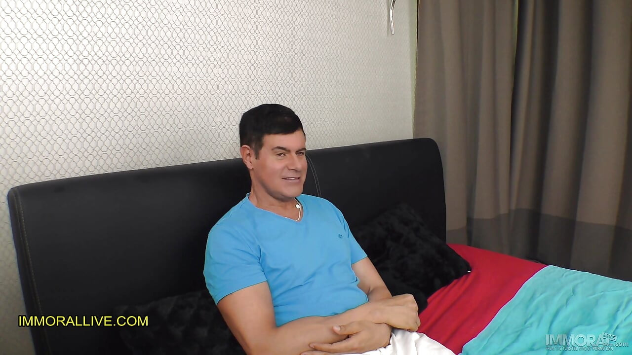 Pretty Alya Stark ensures her stepfather will never neglect her again!