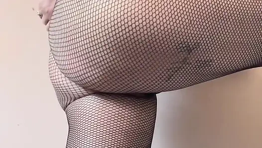 JOI Di Celana Ketat Jala Pantat Saya