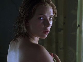 Scarlett Johansson - una canción de amor para Bobby Long (2004)