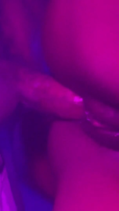 Memek sempit gadis semok kulit hitam ini dientot habis-habisan sama kontol besar pria kulit hitam - close up | Klip 1