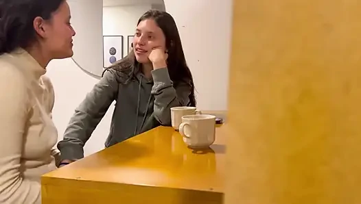 Mein Ex lädt mich zum Abendessen ein und wir haben Sex im Badezimmer und bei ihm zu Hause