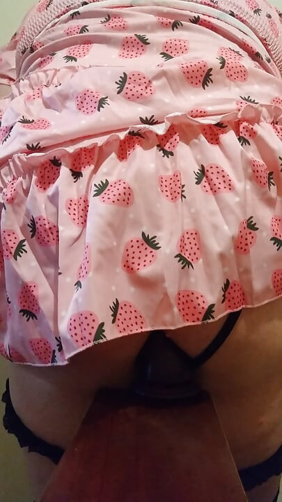 Fat ass sissy rides fist plug