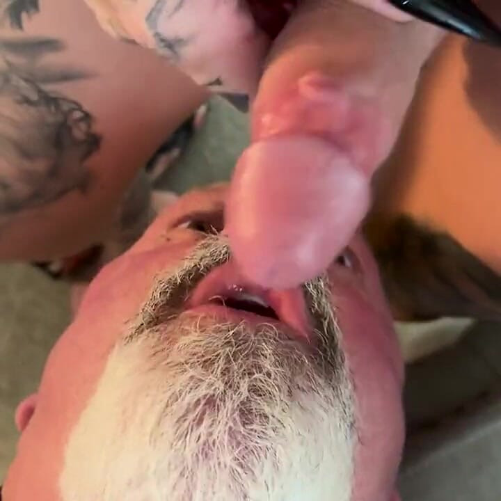 Bobbii Rose Rewards a Cock-hungry Fan