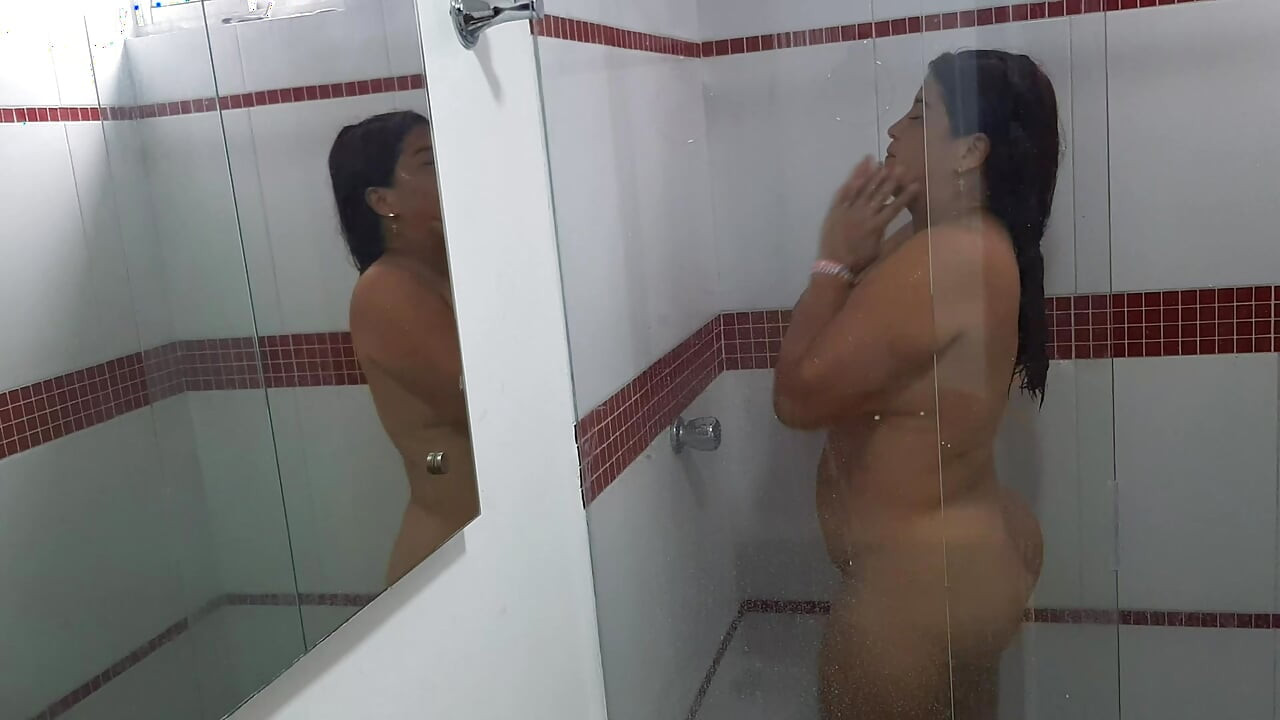 내 입에 보지를 넣는 살마