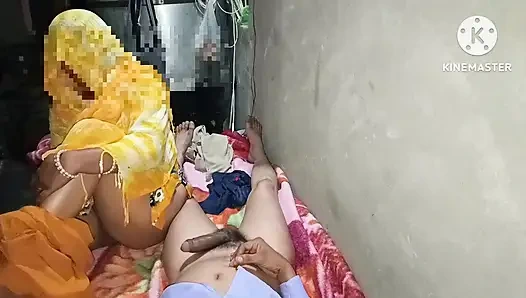 Sasur ne Bahu ki chut mein pani nikal di