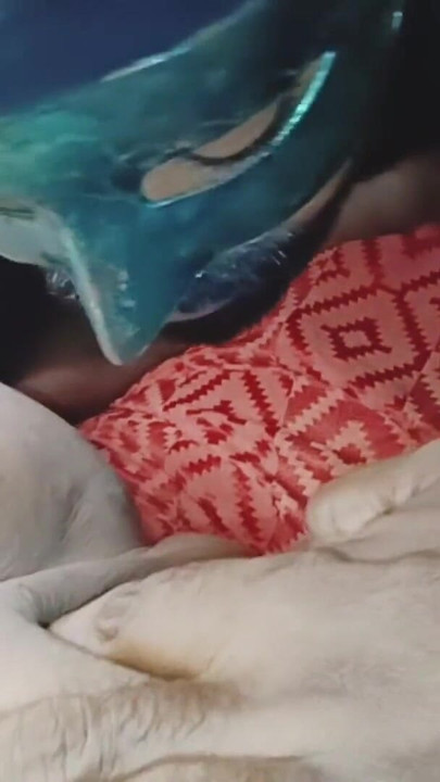 Stunning moment from "Mom's friend left young girl very bad after finding her alone at home"